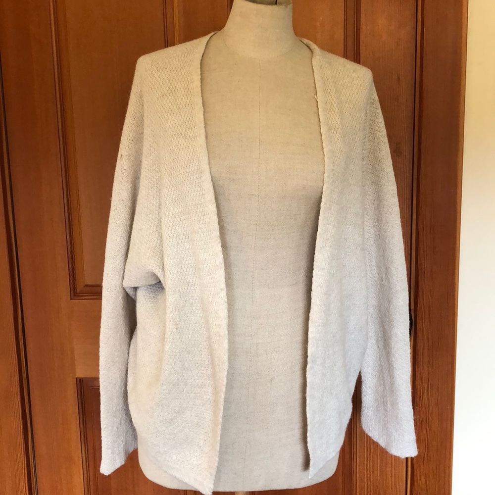 BRANDY MELVILLE CARDIGAN